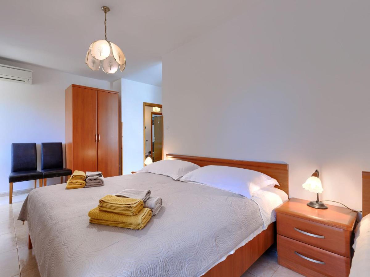 Apartment Alba By Interhome Rovinj Exteriör bild