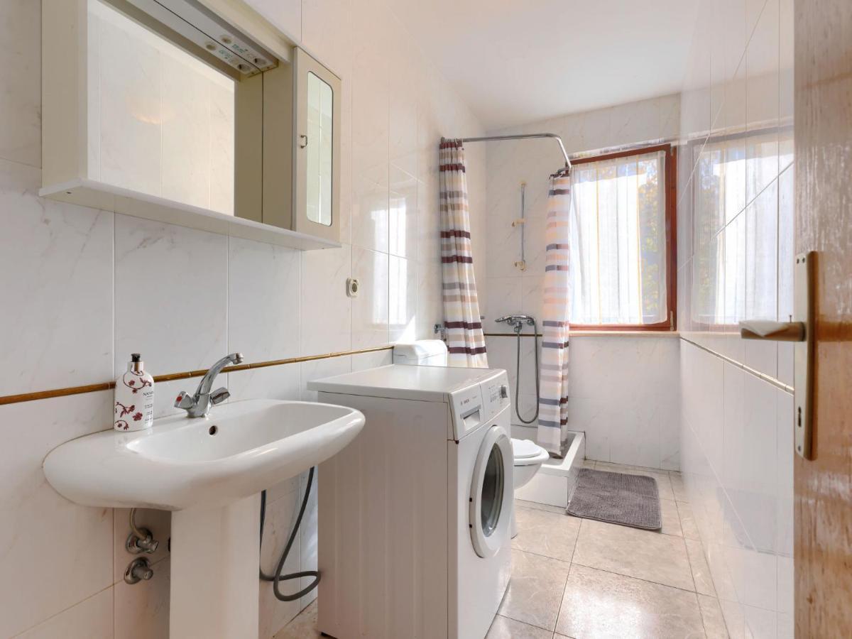 Apartment Alba By Interhome Rovinj Exteriör bild